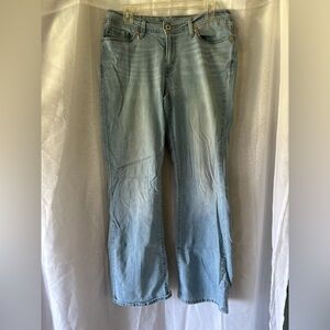 Light Blue Women's Jeans - Classic Flare